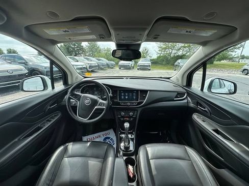 Used 2017 Buick Encore Essence FWD image 13