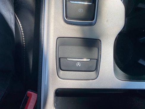 Used 2024 Ford Edge SEL w/ Convenience Package AWD/4WD image 23