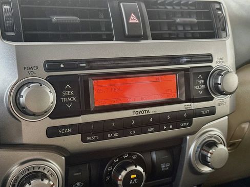 Used 2010 Toyota 4Runner Limited AWD/4WD image 17