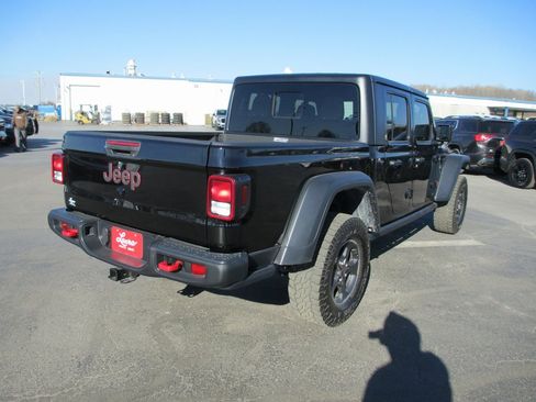 Used 2023 Jeep Gladiator Rubicon w/ Trailer Tow Package image 5