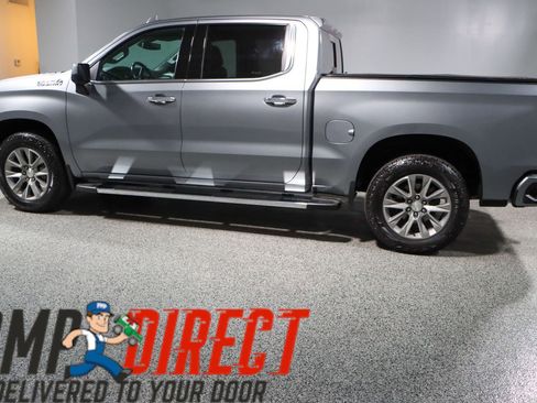 Used 2021 Chevrolet Silverado 1500 High Country w/ Safety Package II image 10