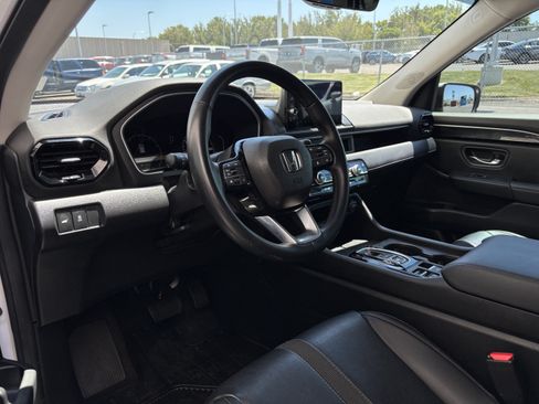 Certified 2023 Honda Pilot EX-L image 15