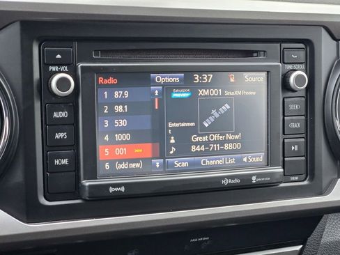 Used 2019 Toyota Tacoma SR5 image 18