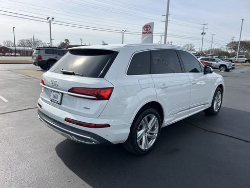 Used 2021 Audi Q7 2.0T Premium Plus w/ Executive Package image 21