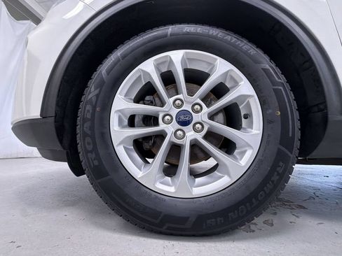 Used 2020 Ford Escape SE FWD image 13
