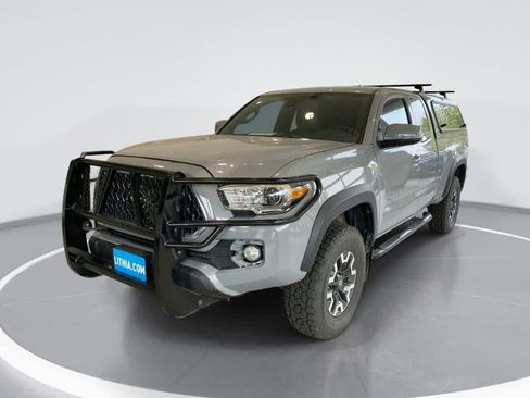 Used 2019 Toyota Tacoma TRD Off-Road w/ TRD Premium Off Road Package AWD/4WD image 1
