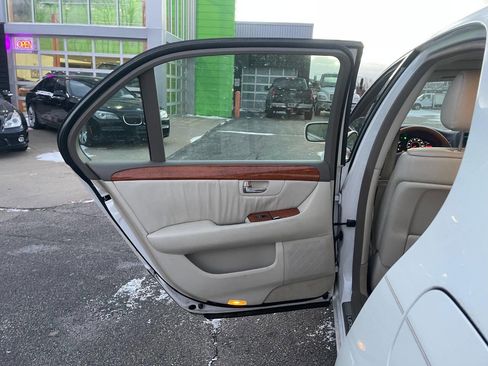 Used 2001 Lexus LS 430 image 11