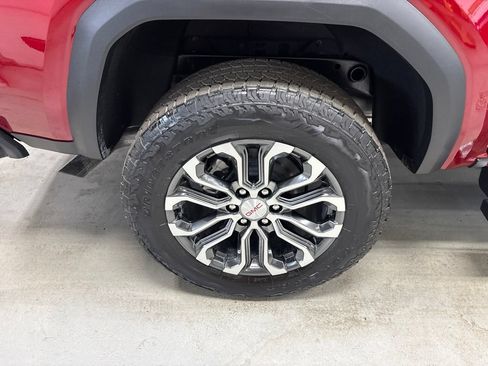 New 2026 GMC Canyon Denali AWD/4WD image 3