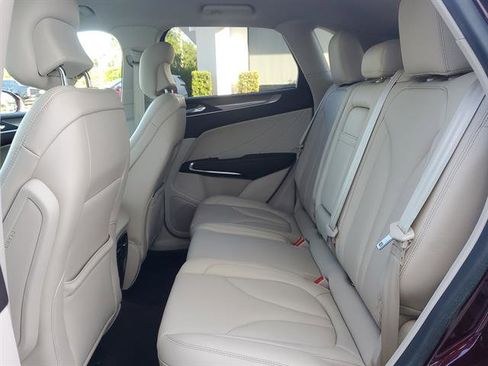 Used 2019 Lincoln MKC Premiere image 14