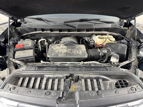 Used 2022 Chevrolet Silverado 1500 LTZ w/ LTZ Premium Package AWD/4WD image 26