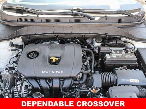 Used 2018 Hyundai Kona SE FWD image 28