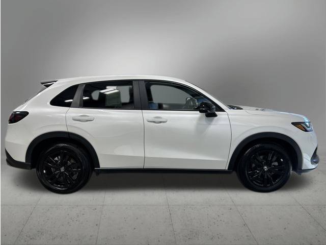Certified 2027 Honda HR-V Sport image 7
