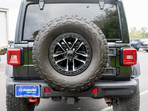 Used 2024 Jeep Wrangler Unlimited Rubicon image 7