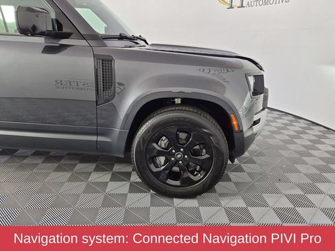 Used 2025 Land Rover Defender 110 S AWD/4WD image 9