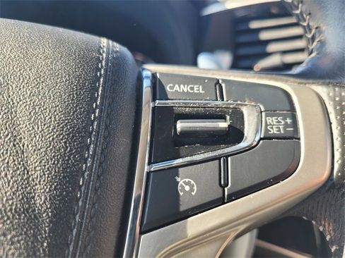 Used 2018 Mitsubishi Outlander SEL image 27