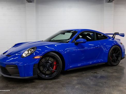 Used 2026 Porsche 911 GT3 RWD image 5