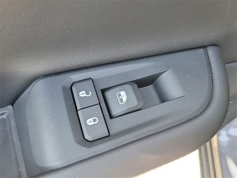 New 2025 Jeep Grand Cherokee Limited image 15