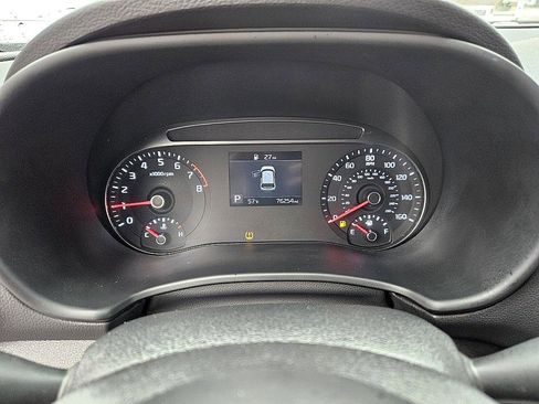 Used 2022 Kia Soul LX image 26