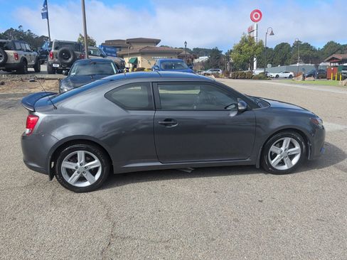 Used 2013 Scion tC FWD image 10