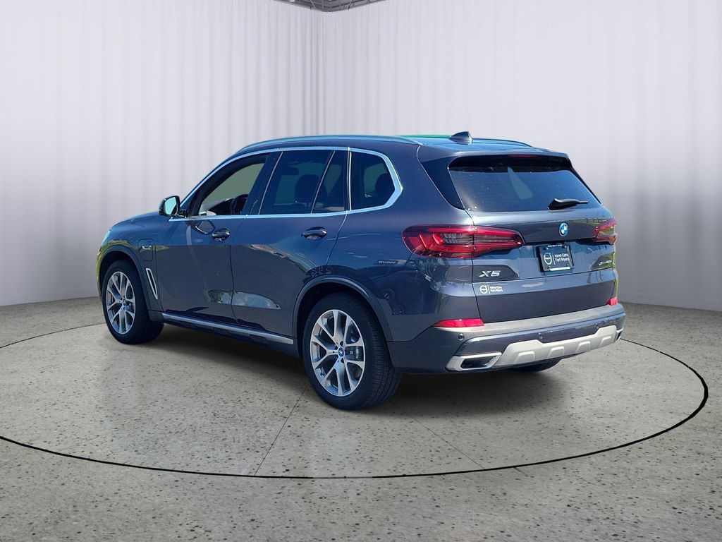 Used 2022 BMW X5 xDrive45e AWD/4WD image 3