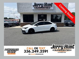 Used 2021 Toyota Corolla XSE FWD video 1