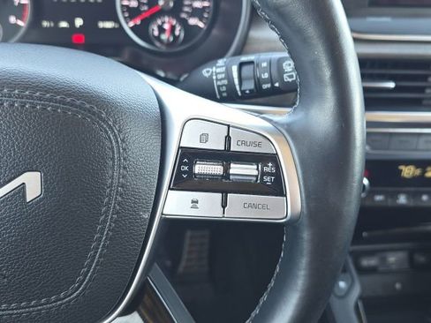 Used 2022 Kia Telluride SX w/ SX Prestige Package image 32