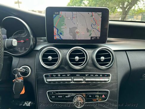 Used 2018 Mercedes-Benz C 300 4MATIC Sedan image 47