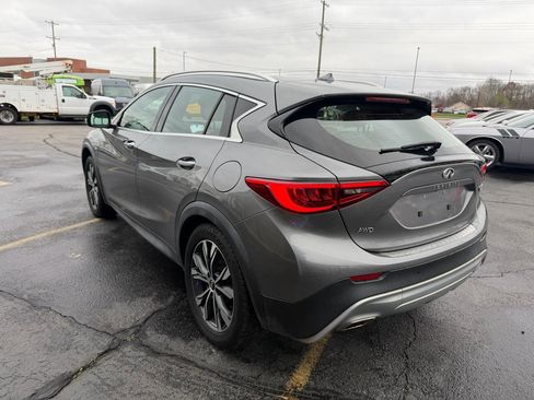 Used 2018 INFINITI QX30 Premium w/ Navigation Package AWD/4WD image 5