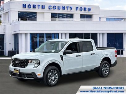 New 2025 Ford Maverick XLT w/ Equipment Group 302A
