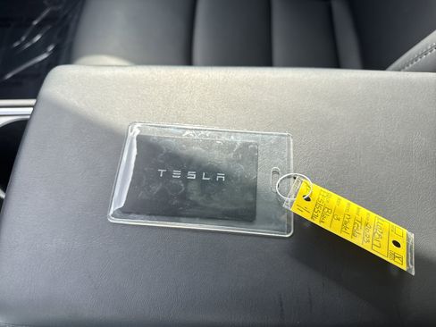 Used 2023 Tesla Model 3 Standard Range image 26