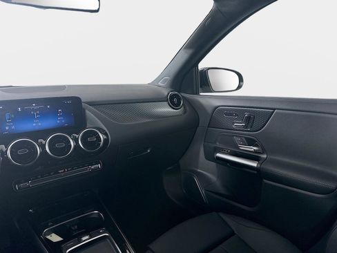 Certified 2026 Mercedes-Benz GLA 250 4MATIC image 29