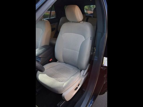 Used 2018 Ford Explorer FWD image 16