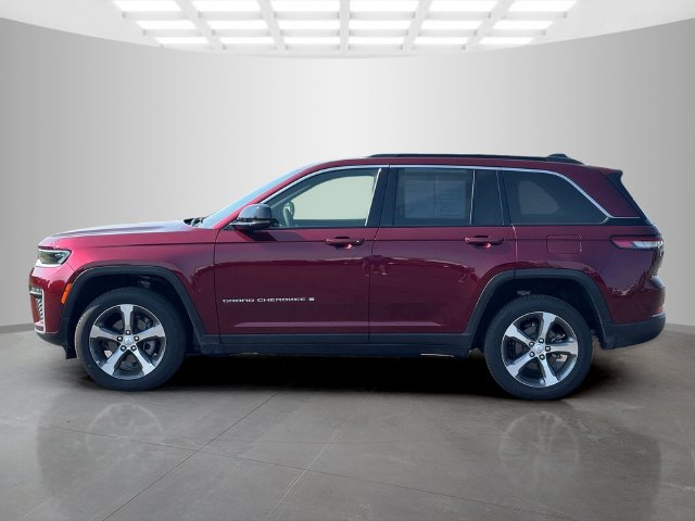 Used 2026 Jeep Grand Cherokee Limited AWD/4WD image 4