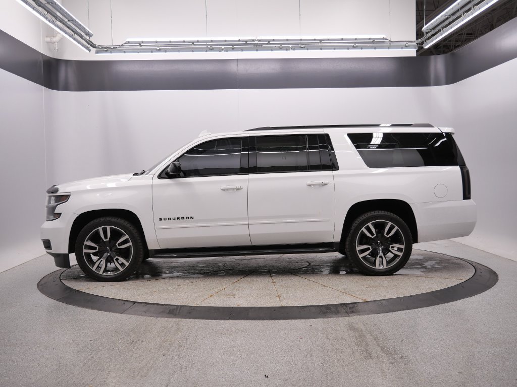 Used 2019 Chevrolet Suburban Premier AWD/4WD image 2
