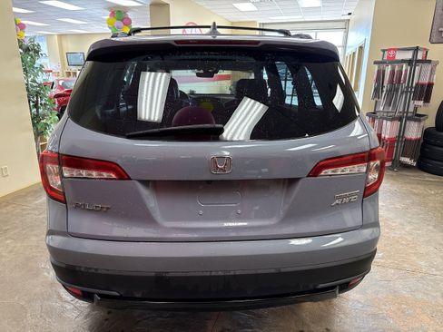 Used 2022 Honda Pilot Special Edition image 9