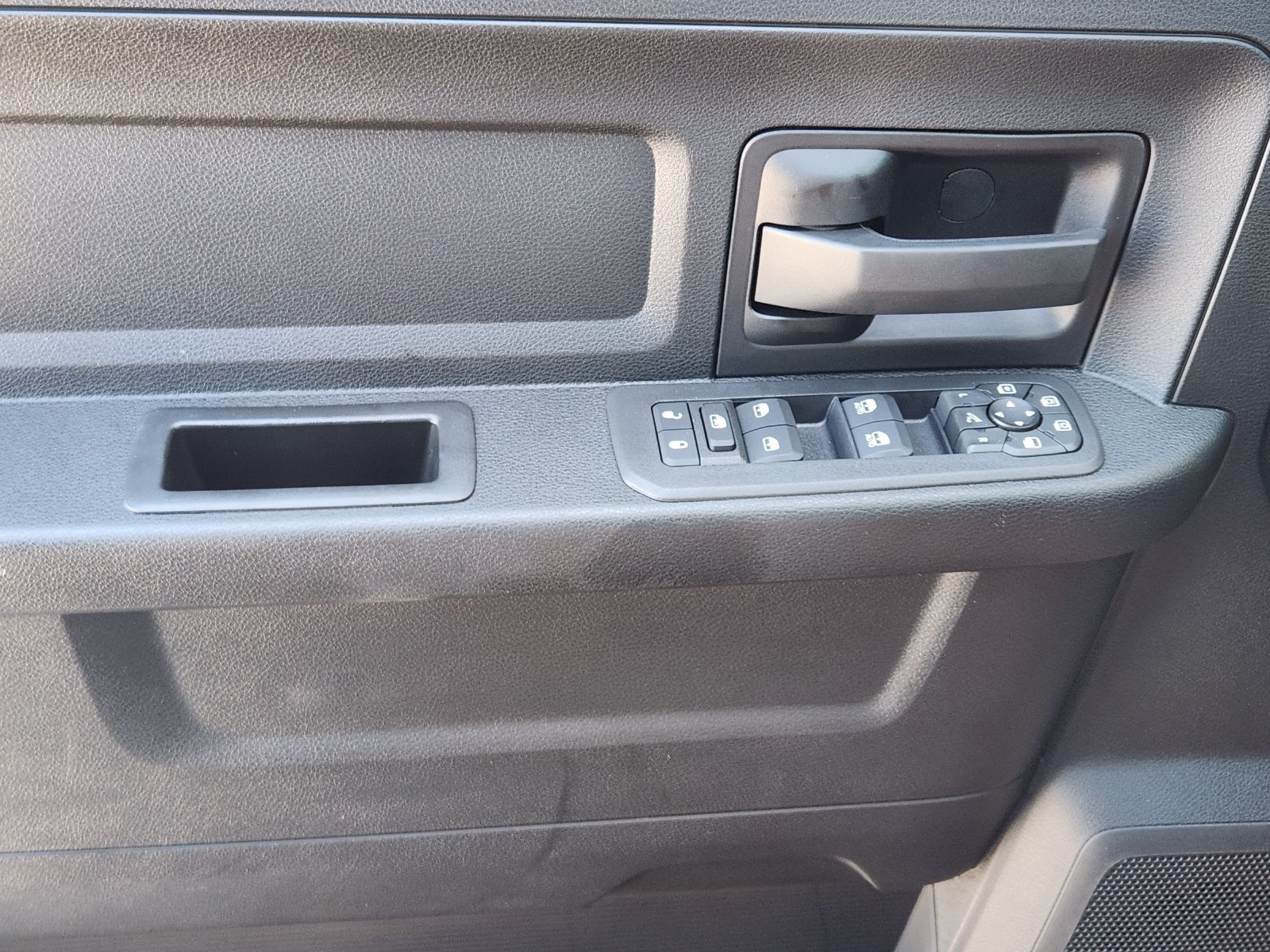 New 2026 RAM 2500 Tradesman AWD/4WD image 21