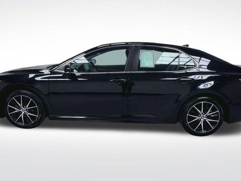 Certified 2023 Toyota Camry SE w/ Cold Weather Package FWD image 7