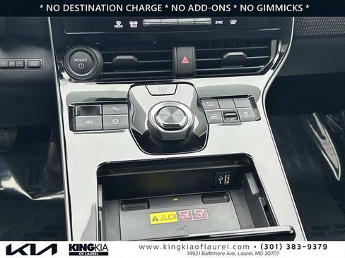 Used 2023 Toyota bZ4X XLE w/ Weather Package image 5