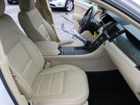 Used 2014 Ford Taurus SEL w/ Equipment Group 201A FWD image 25