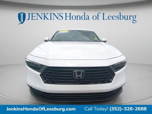 Certified 2025 Honda Accord LX image 9