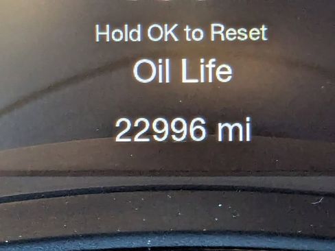 Certified 2025 Dodge Durango GT image 29