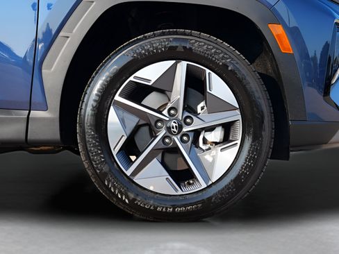 Certified 2026 Hyundai Tucson SEL Plus AWD/4WD image 9