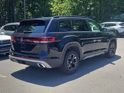 New 2026 Volkswagen Atlas Peak Edition