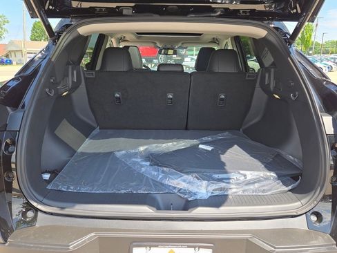 New 2025 Nissan Murano SL image 17