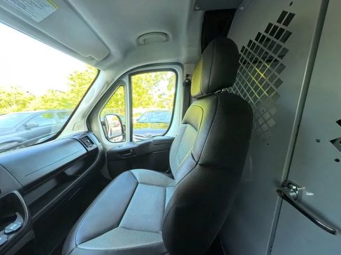 Used 2018 RAM ProMaster 1500 FWD image 25