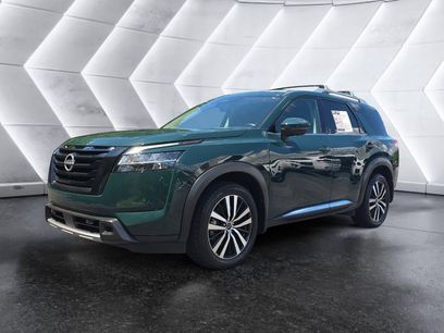 Used 2024 Nissan Pathfinder Platinum