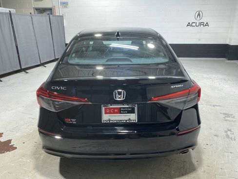 Used 2023 Honda Civic Sport image 5
