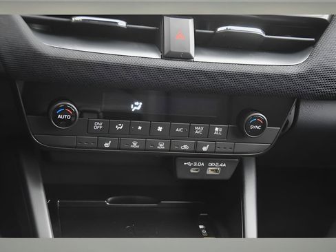 New 2026 Subaru Outback Limited image 38