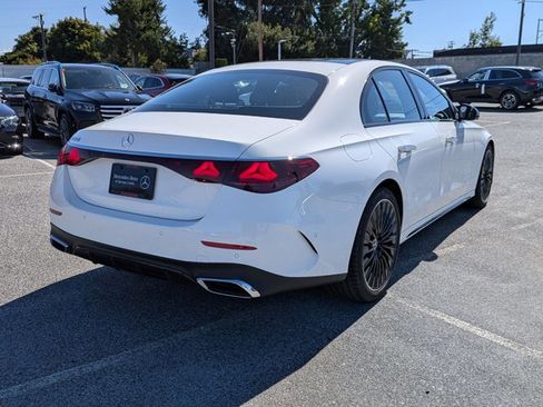 Used 2026 Mercedes-Benz E 350 Sedan image 2