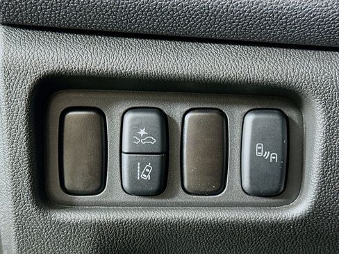 Used 2025 Mitsubishi Outlander Sport SE image 17